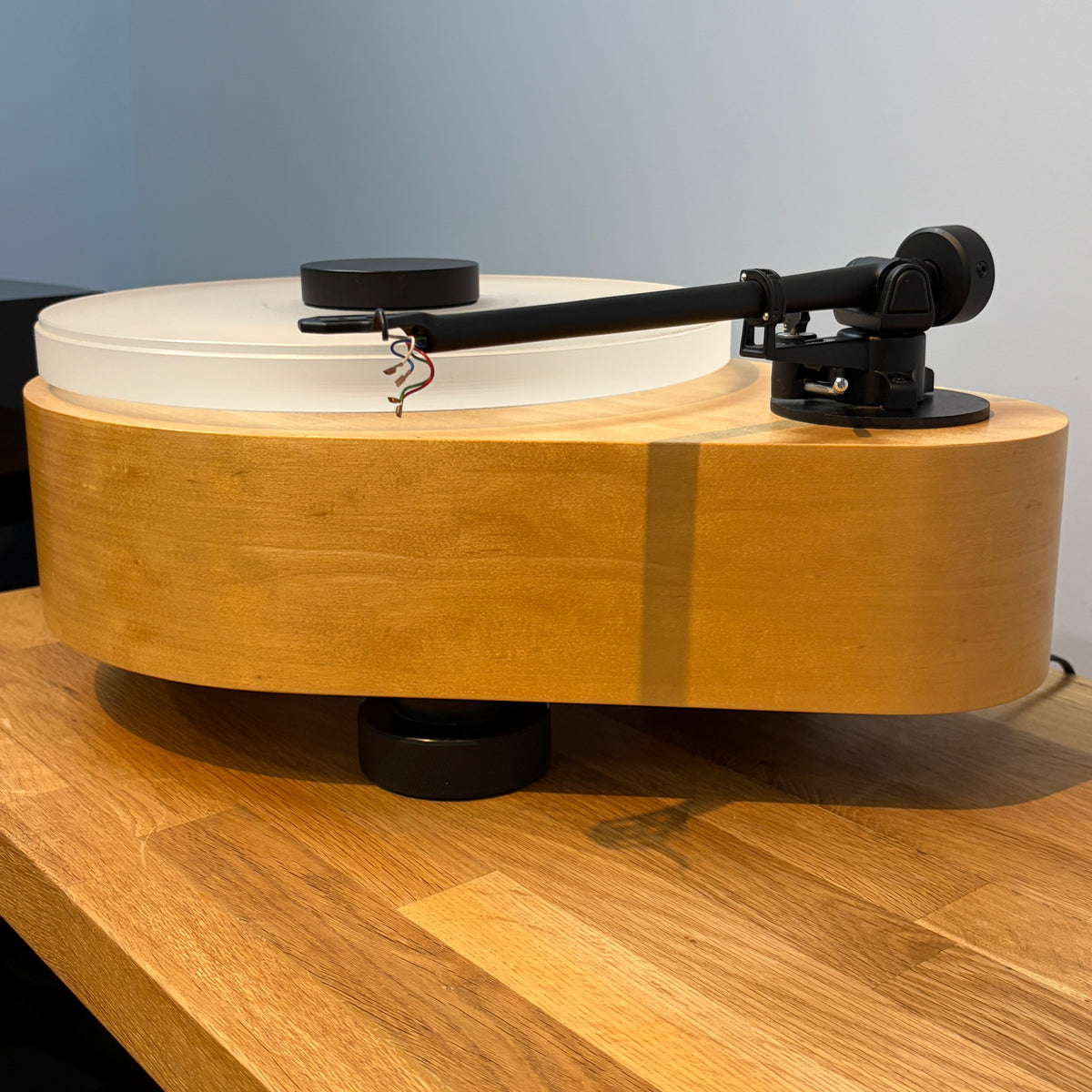 Inspire Elevation Turntable & Rega RB202 Tonearm