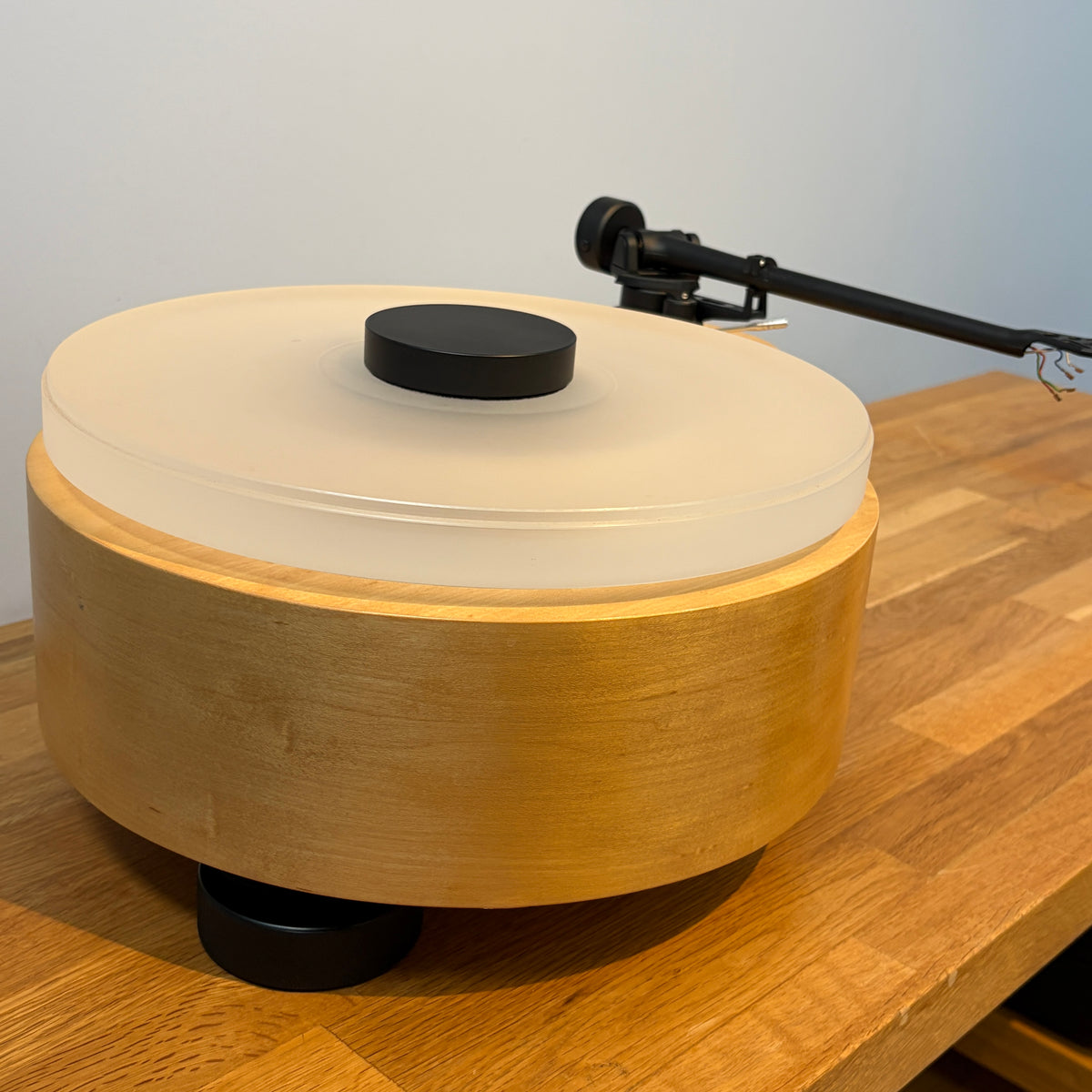 Inspire Elevation Turntable & Rega RB202 Tonearm