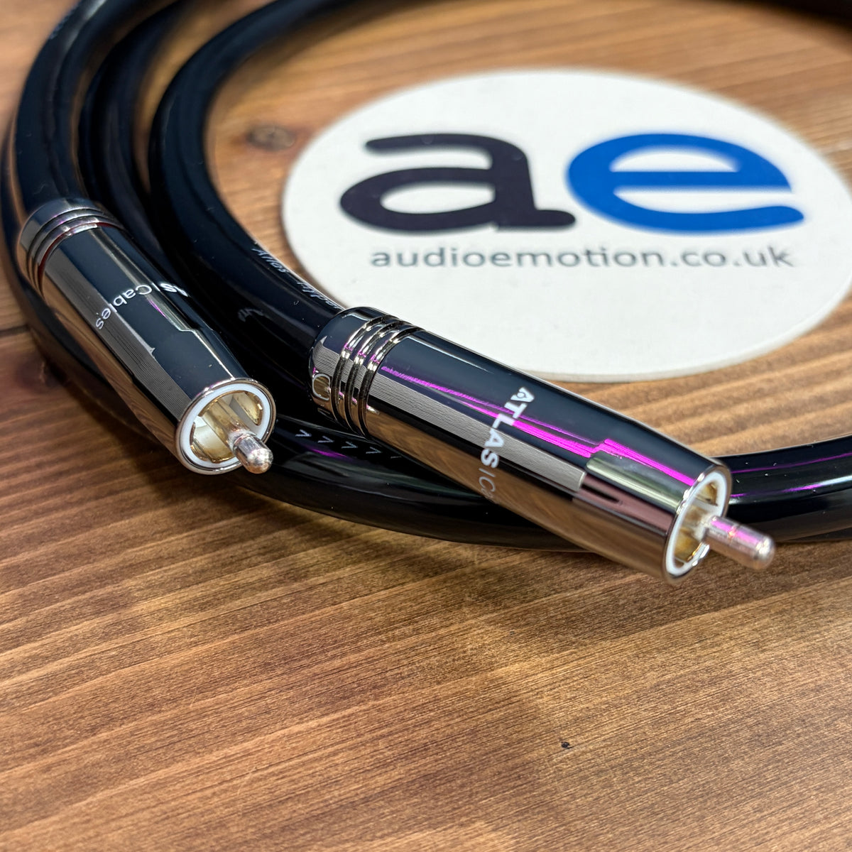 Atlas Hyper DD RCA - 0.75m Pair