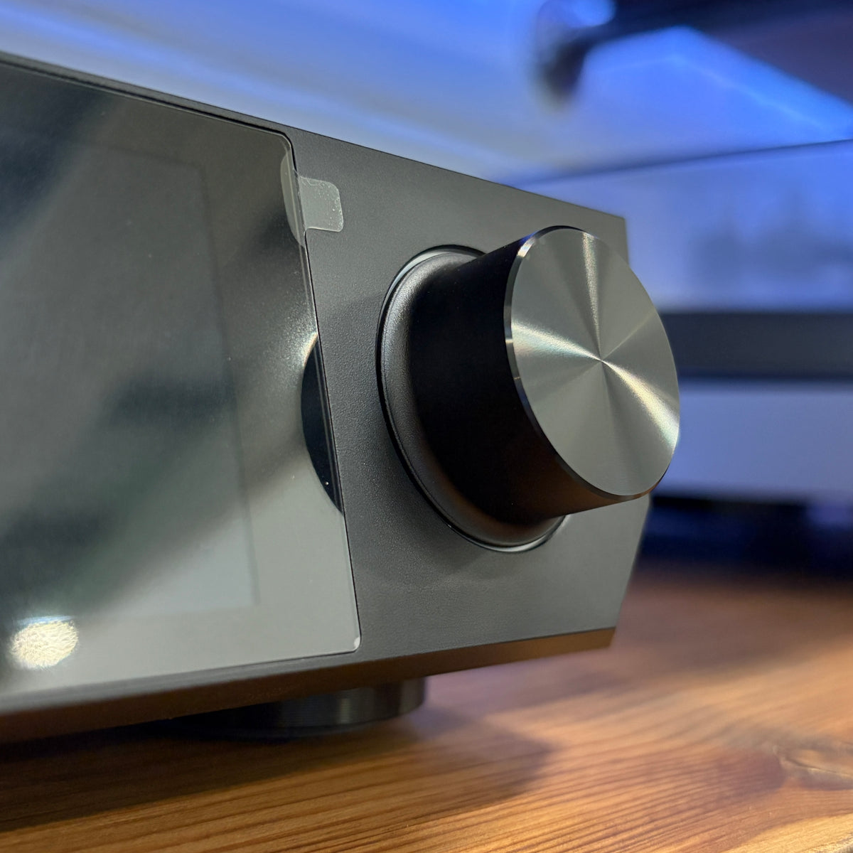Luxsin X8 Headphone Amplifier DAC & Pre Amplifier - Ex-Demo (5/5 Condition)