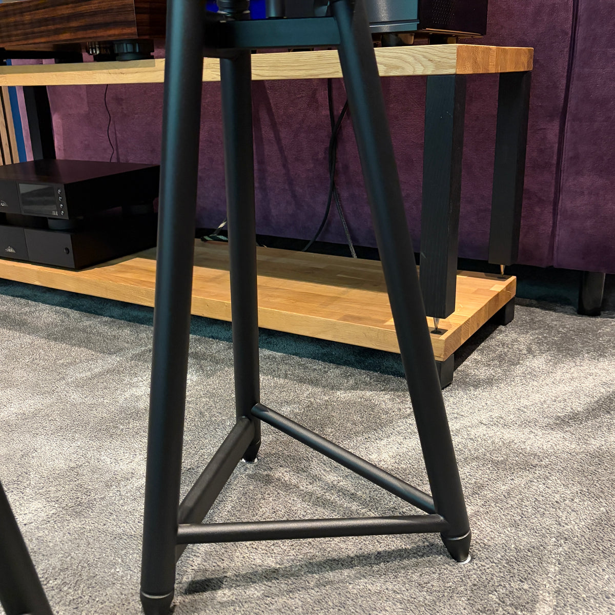 Solidsteel SS-6 Speaker Stand - Pair - Black