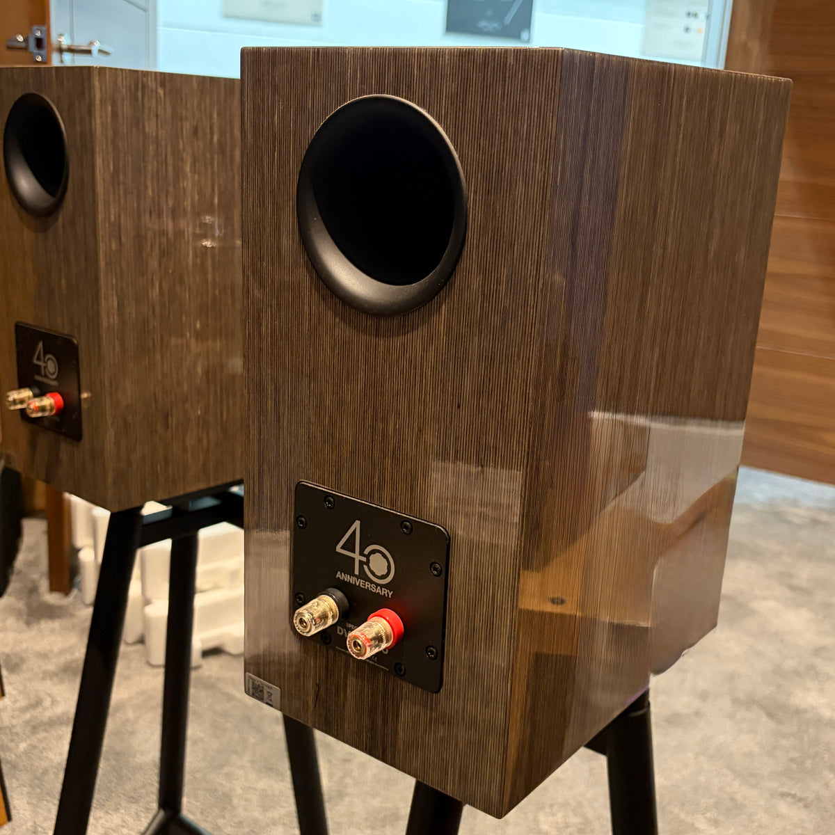 Dynaudio Special 40 - Anniversary Bookshelf Speakers - High Gloss Grey Birch