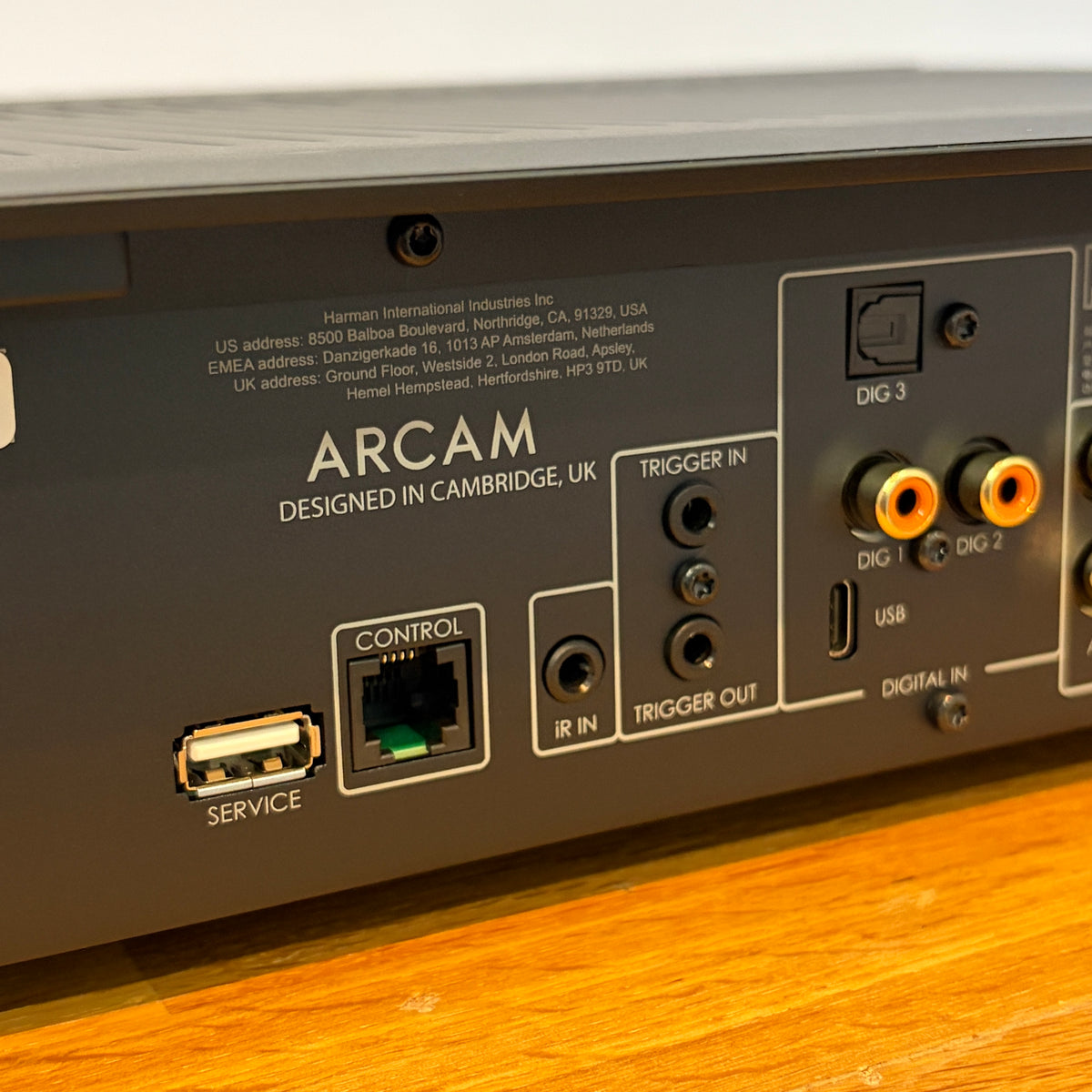 Arcam A25 Integrated Amplifier - Black