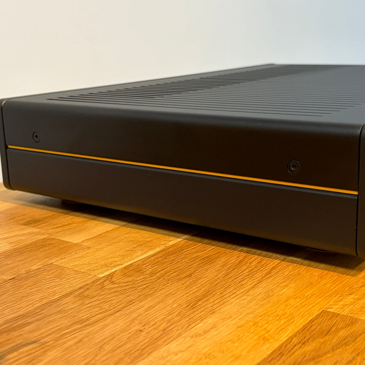Arcam A25 Integrated Amplifier - Black