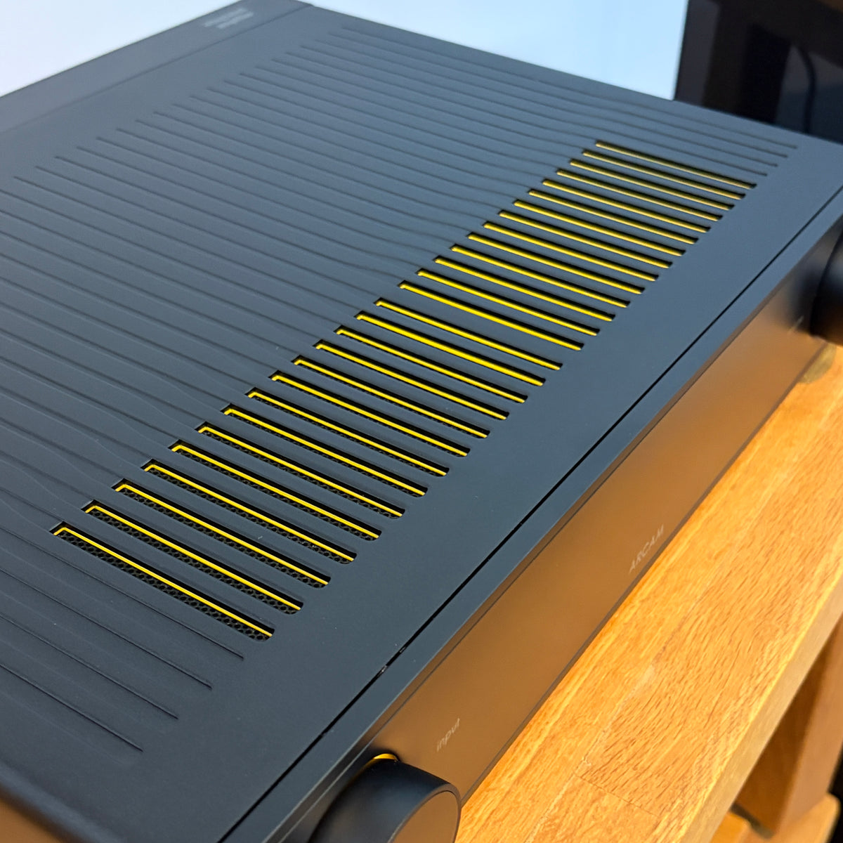 Arcam A25 Integrated Amplifier - Black