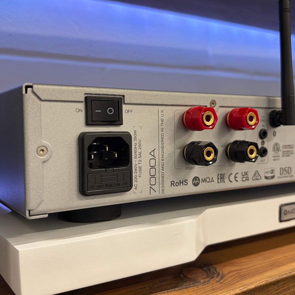 Audiolab 7000A Integrated Amplifier - Silver