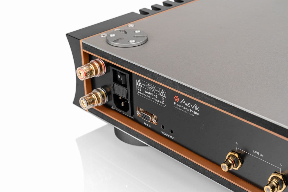 Aavik P-588 Power Amplifier