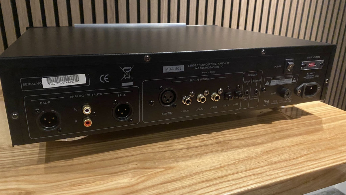Advance Acoustic MDA-503 24-bit / 384 kHz Tube DAC