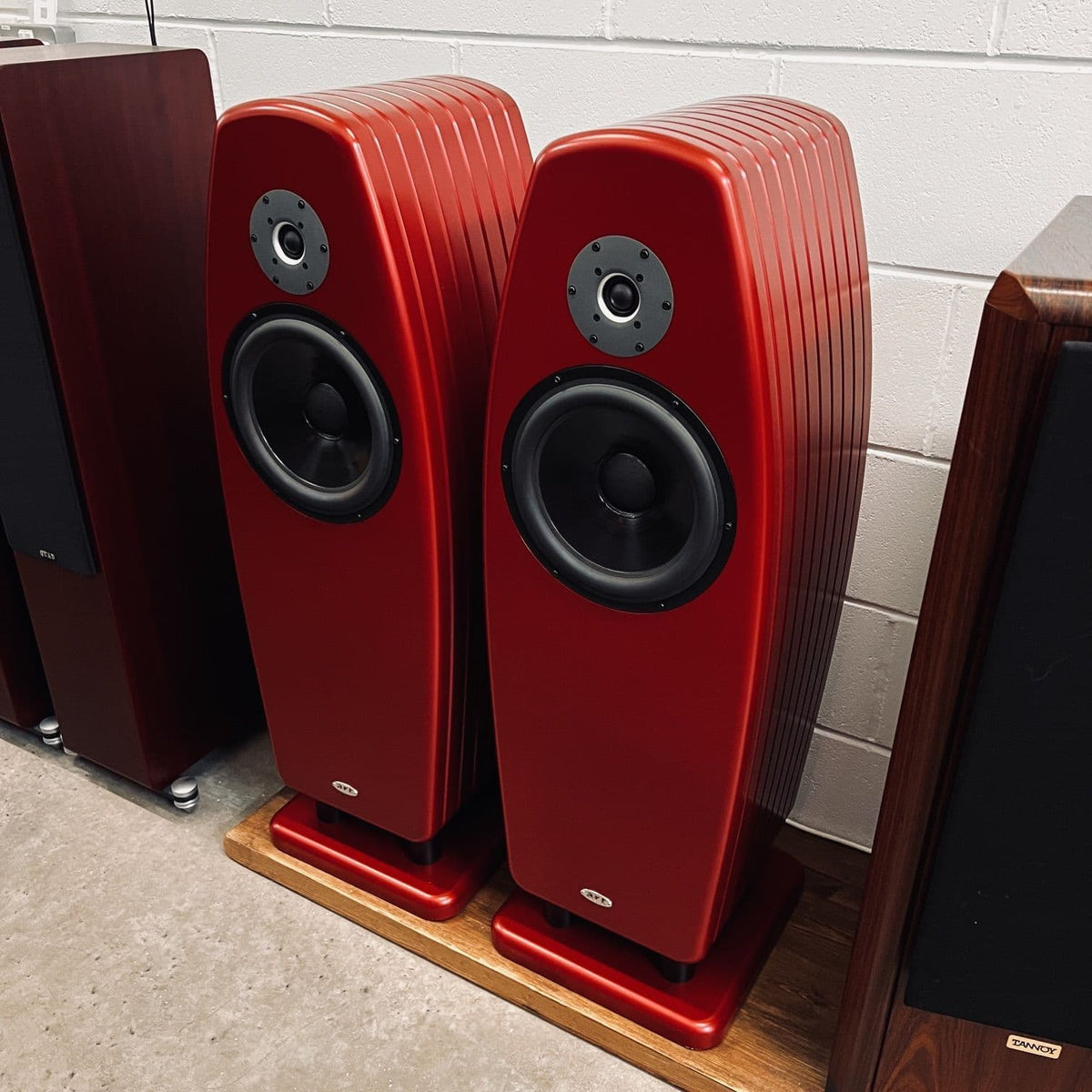ART Deco 10 Signature Loudspeakers