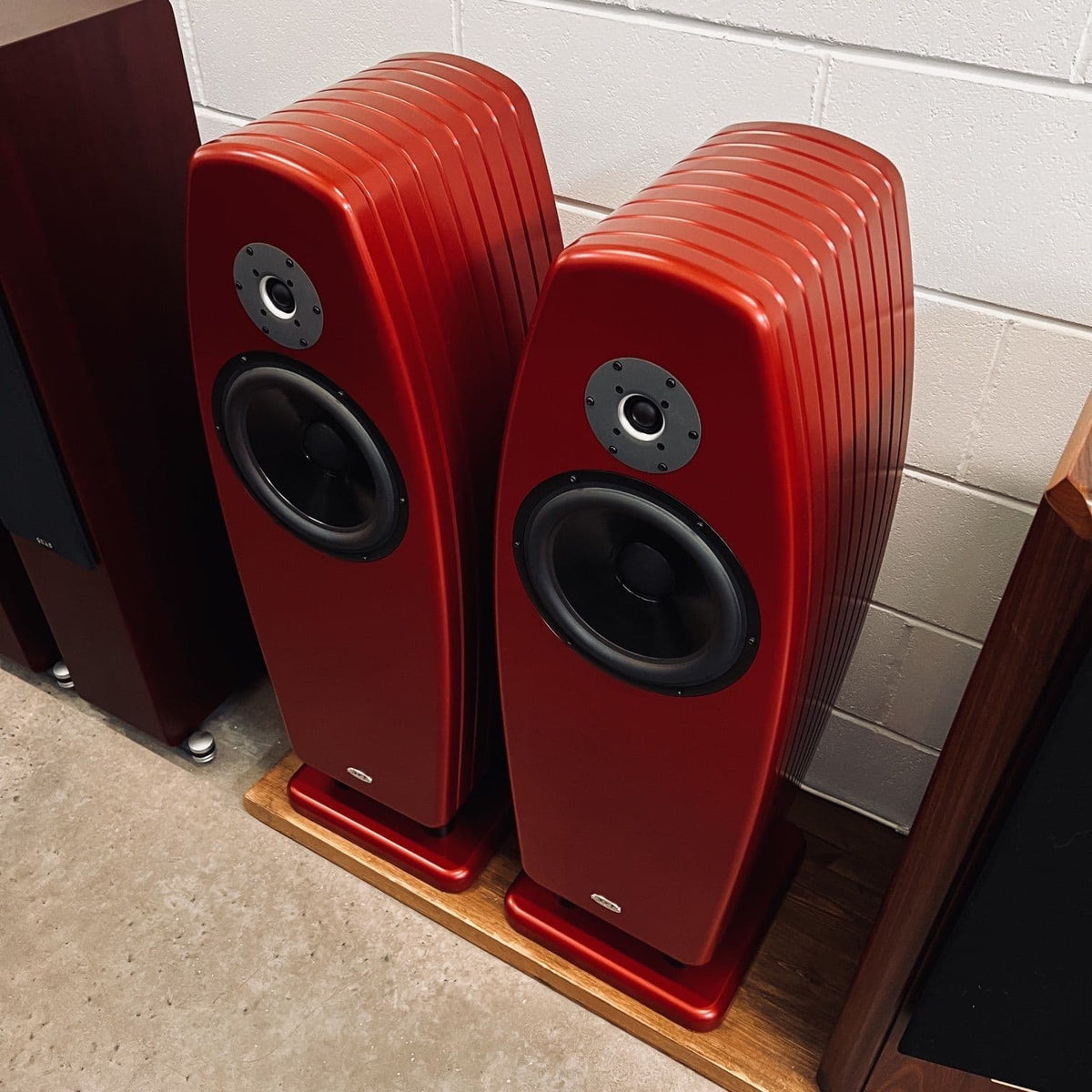 ART Deco 10 Signature Loudspeakers