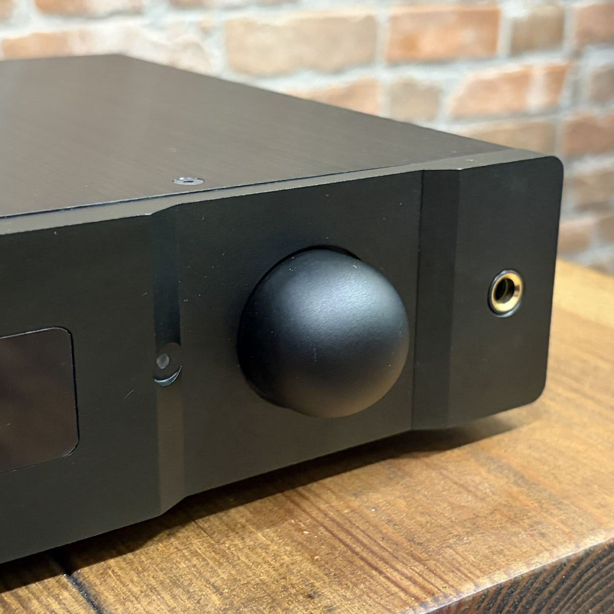 AURALiC ALTAIR Wireless Streaming DAC - Black