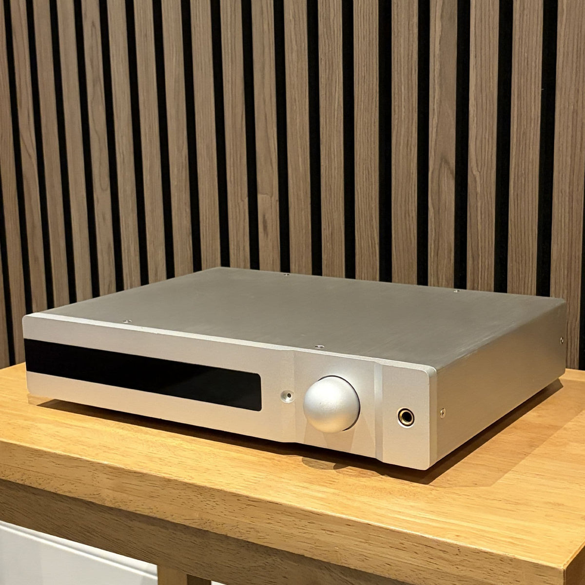 AURALiC ALTAIR Wireless Streaming DAC - Silver