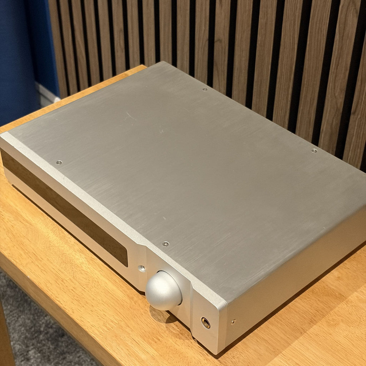 AURALiC ALTAIR Wireless Streaming DAC - Silver