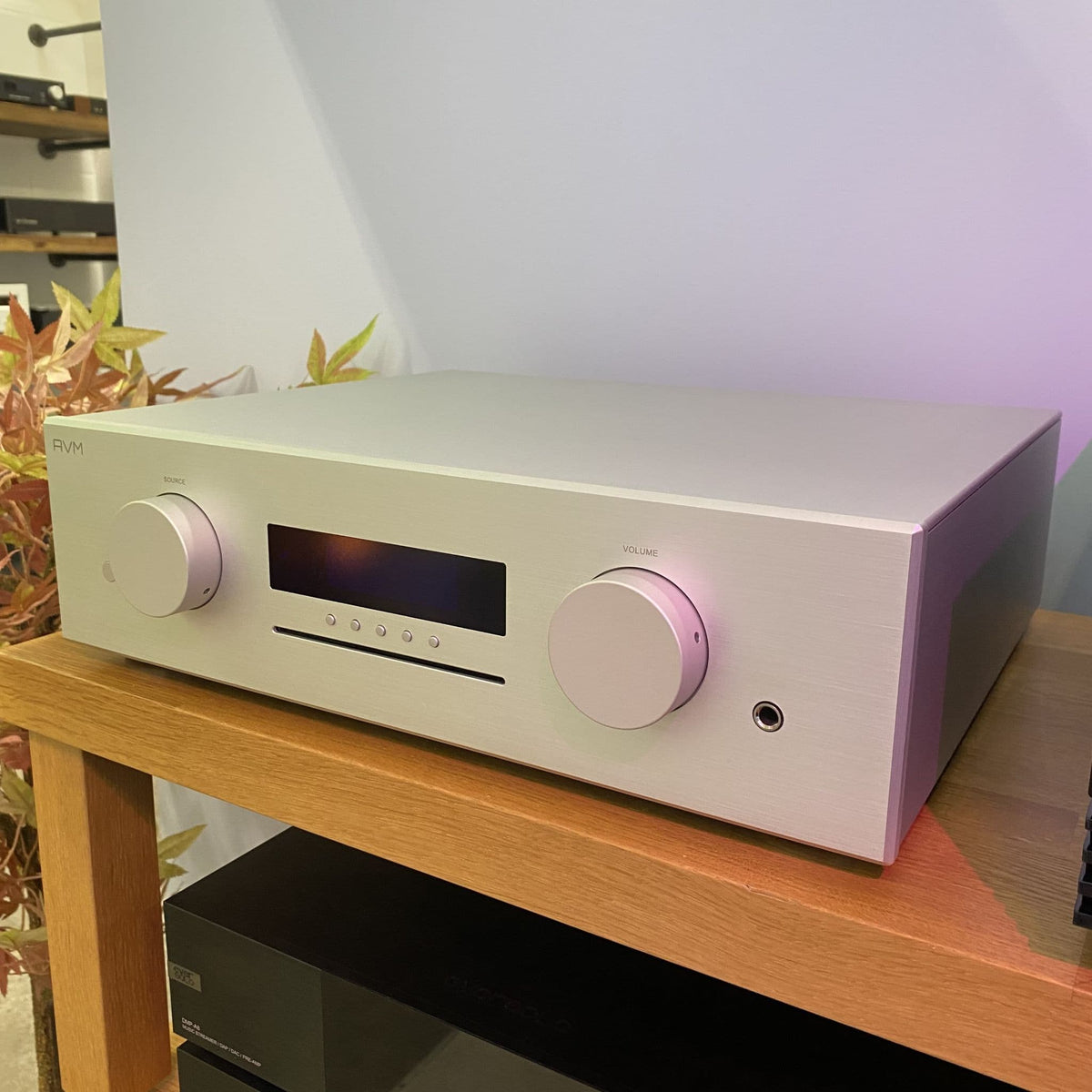 AVM Evo CS 5.2 All-In-One Streaming CD Receiver