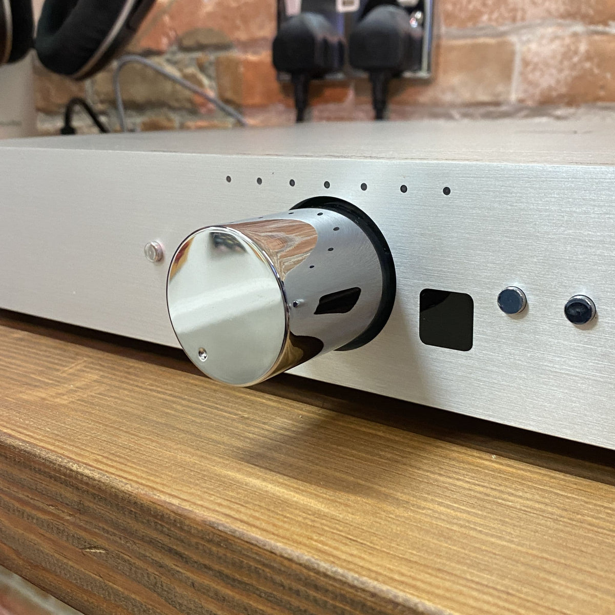 Densen Beat B-200 PRE - Albino Finish