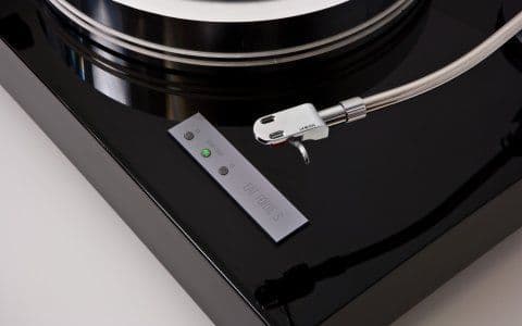 E.A.T Forte S Turntable