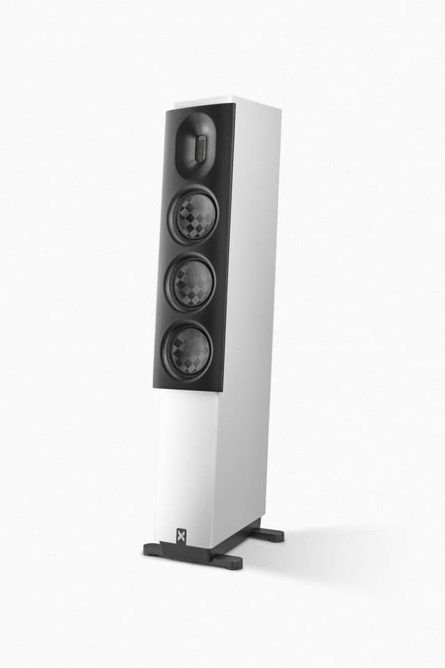 Axxess L3 Loudspeakers