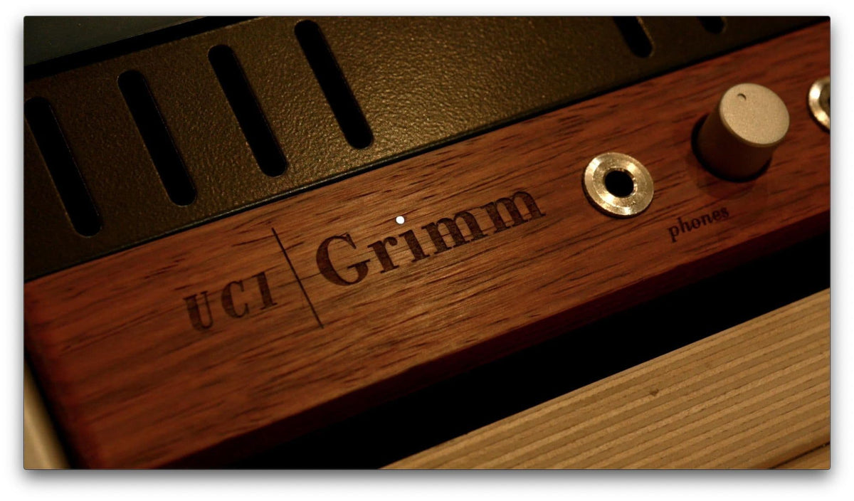 Grimm Audio UC1 Universal ADDA Converter (USB/AES)