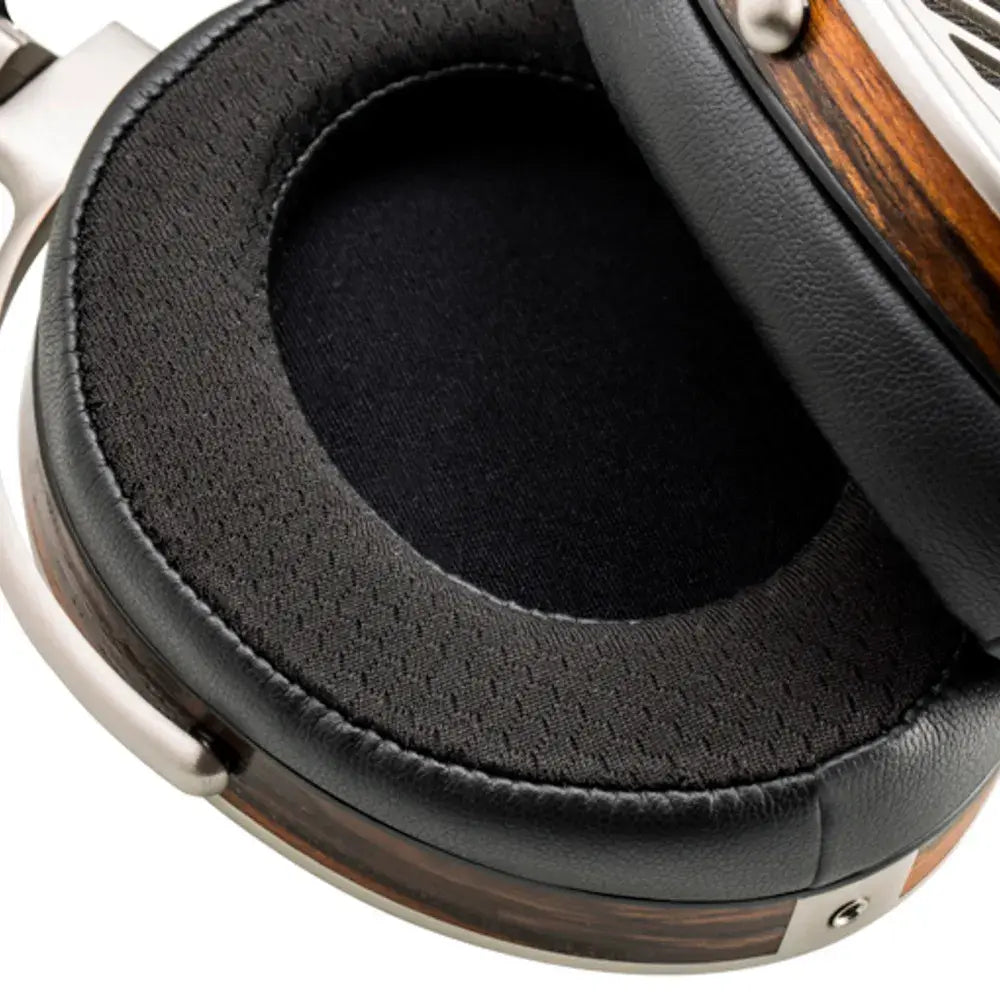 HiFiMan EF1000 Hybrid Valve Headphone Amplifier & Susvara Headphones