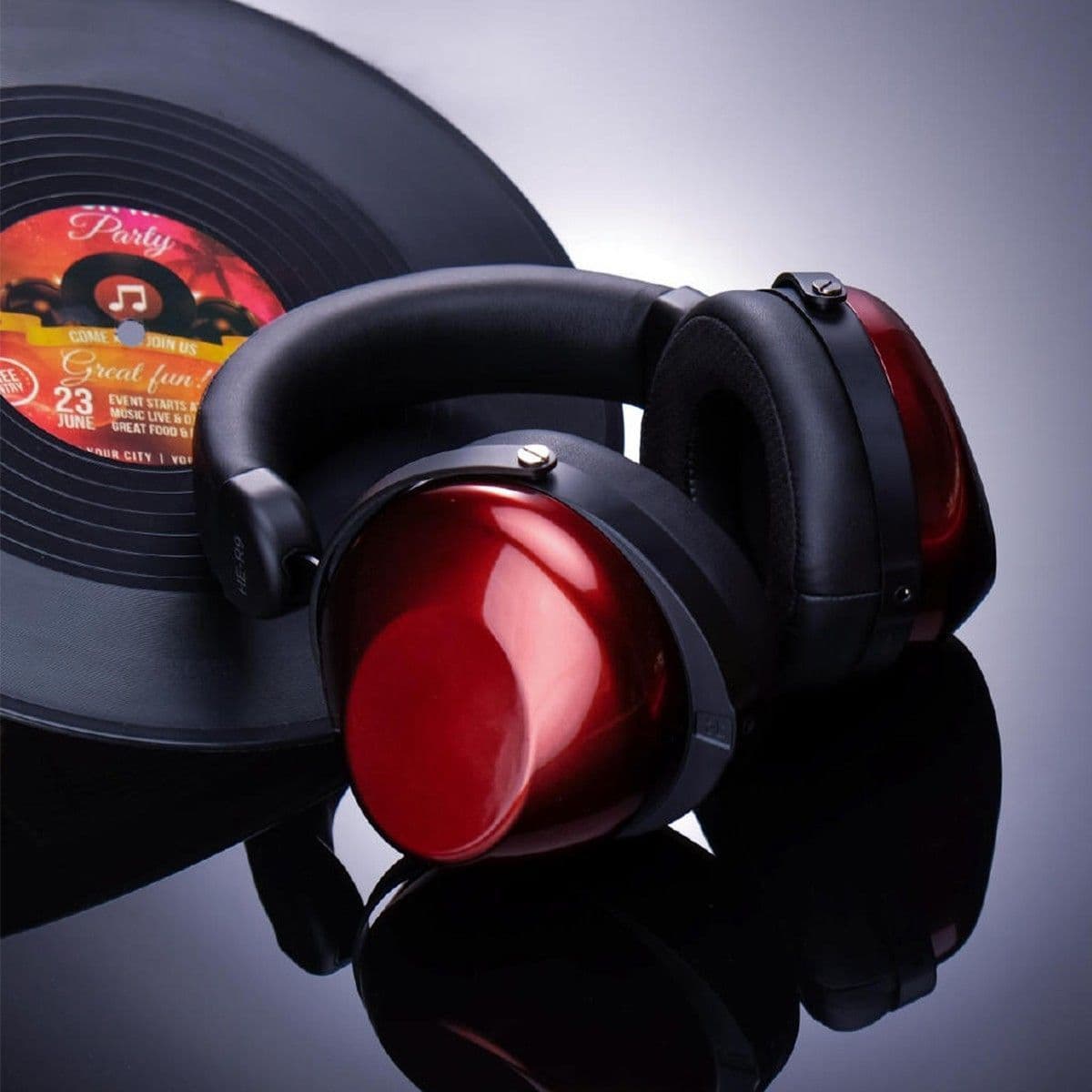HiFiMan HE-R9 Headphones with R2R Bluemini