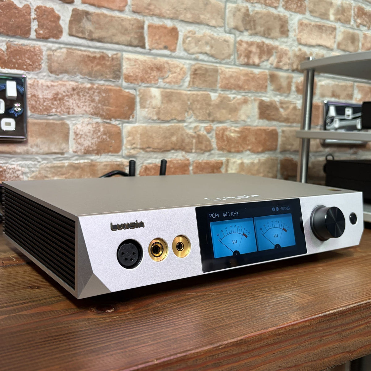 Luxsin X9 Headphone Amplifier DAC & Pre Amplifier - Ex Demo