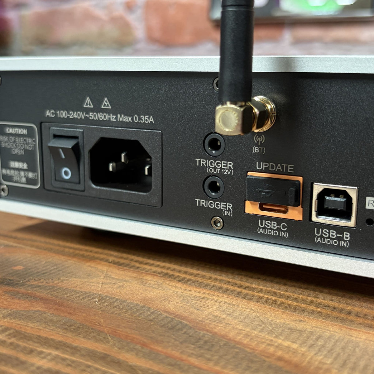 Luxsin X9 Headphone Amplifier DAC & Pre Amplifier - Ex Demo