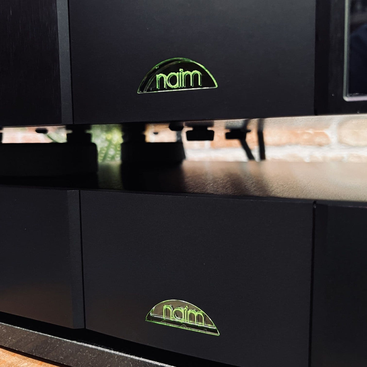 Naim ND555 Network Audio Player & Naim NAPS 555  DR