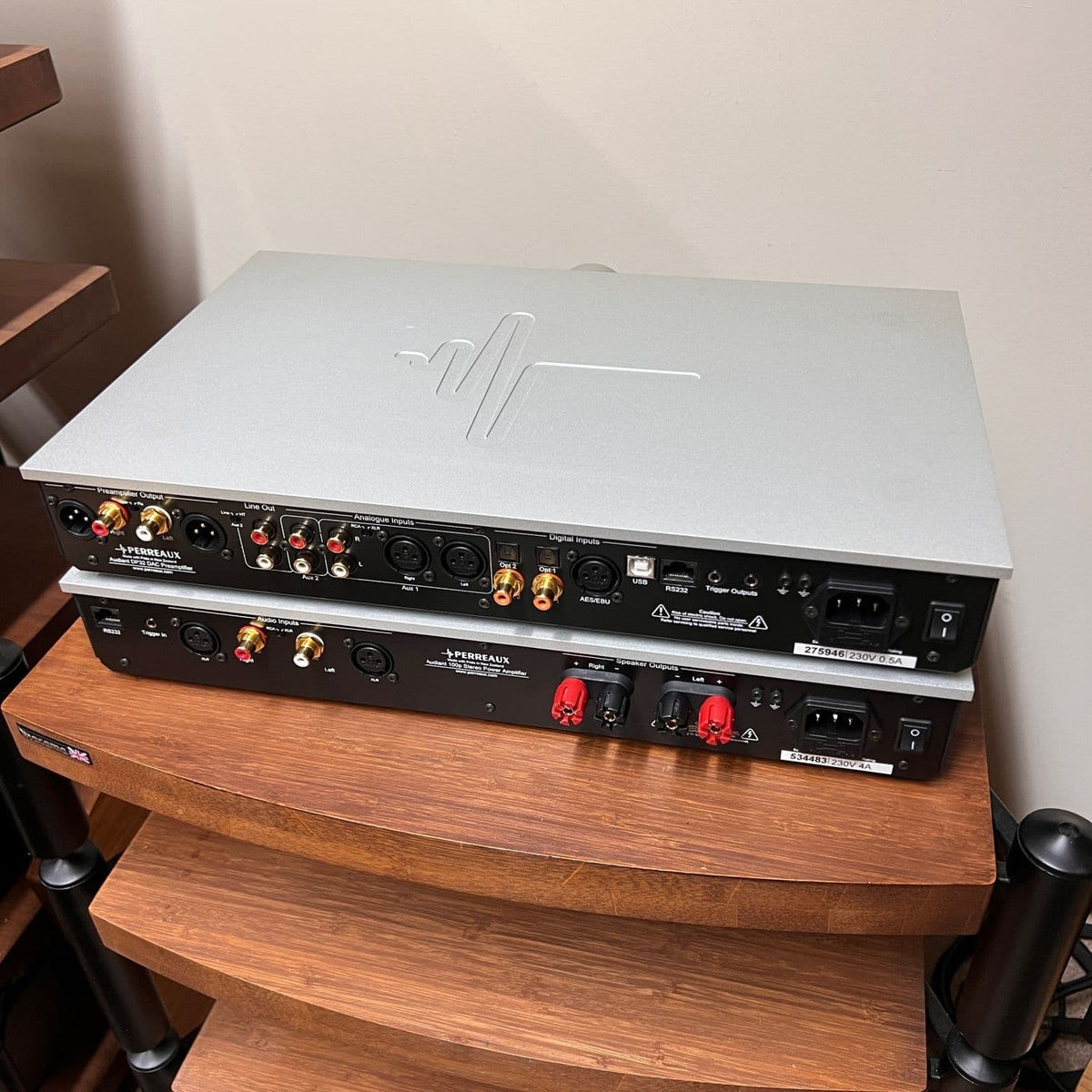 Perreaux Audiant DP32 Pre & 100P Power Amplifier