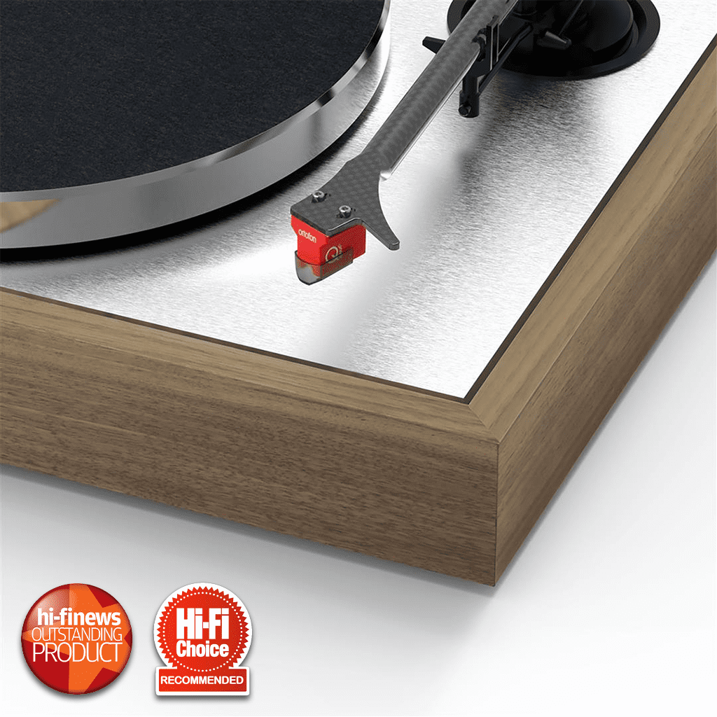 Pro-Ject Classic Evo Turntable