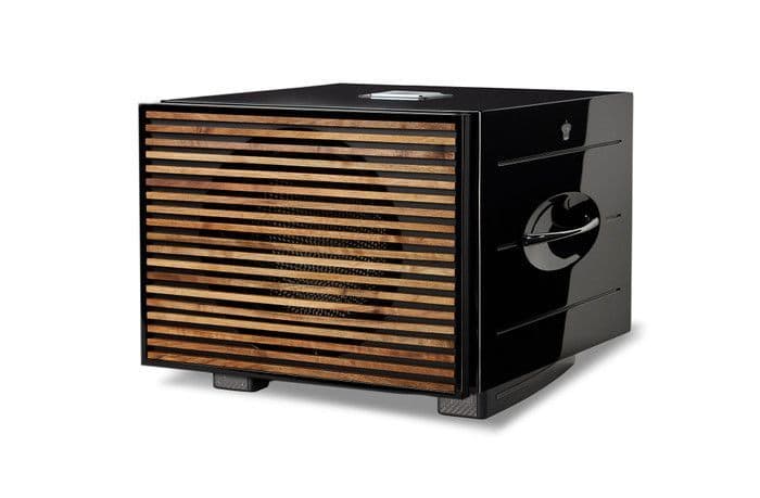 REL Acoustics Carbon Special Black Label Subwoofer