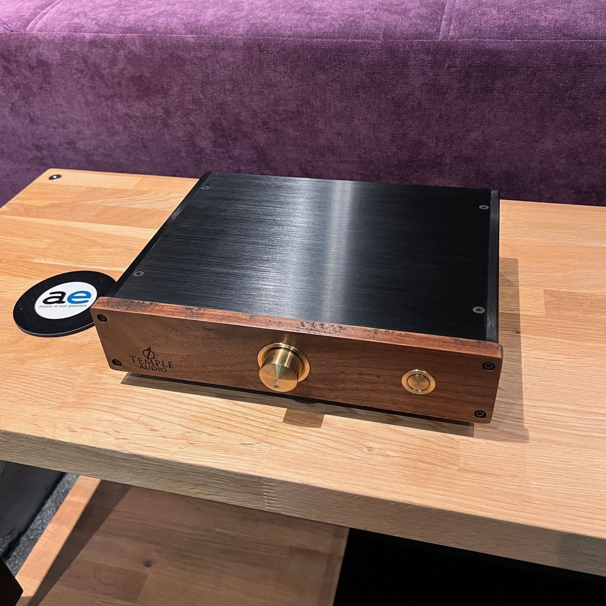 Temple Audio Bantam One Integrated + Phono + Remote