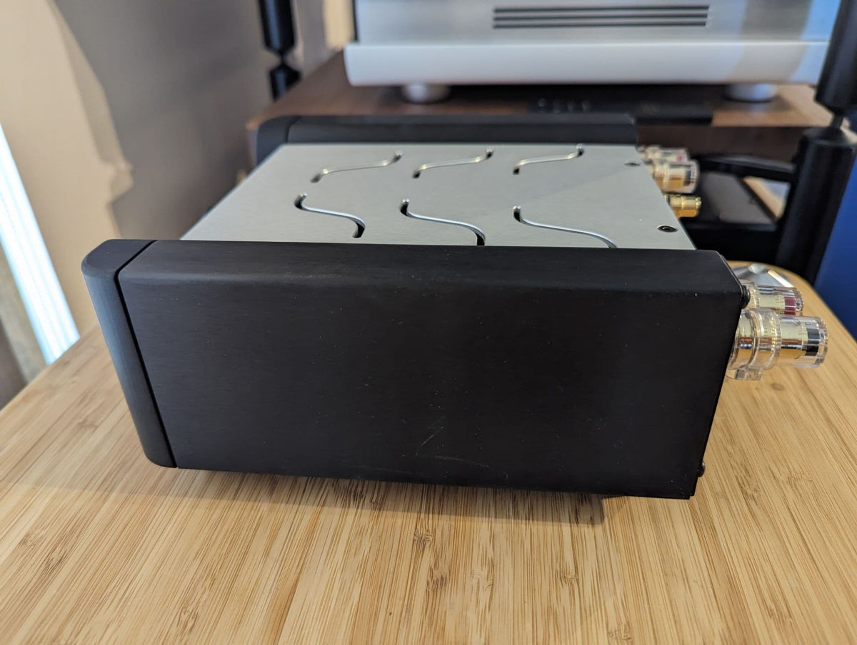 Wyred 4 Sound mINT Integrated