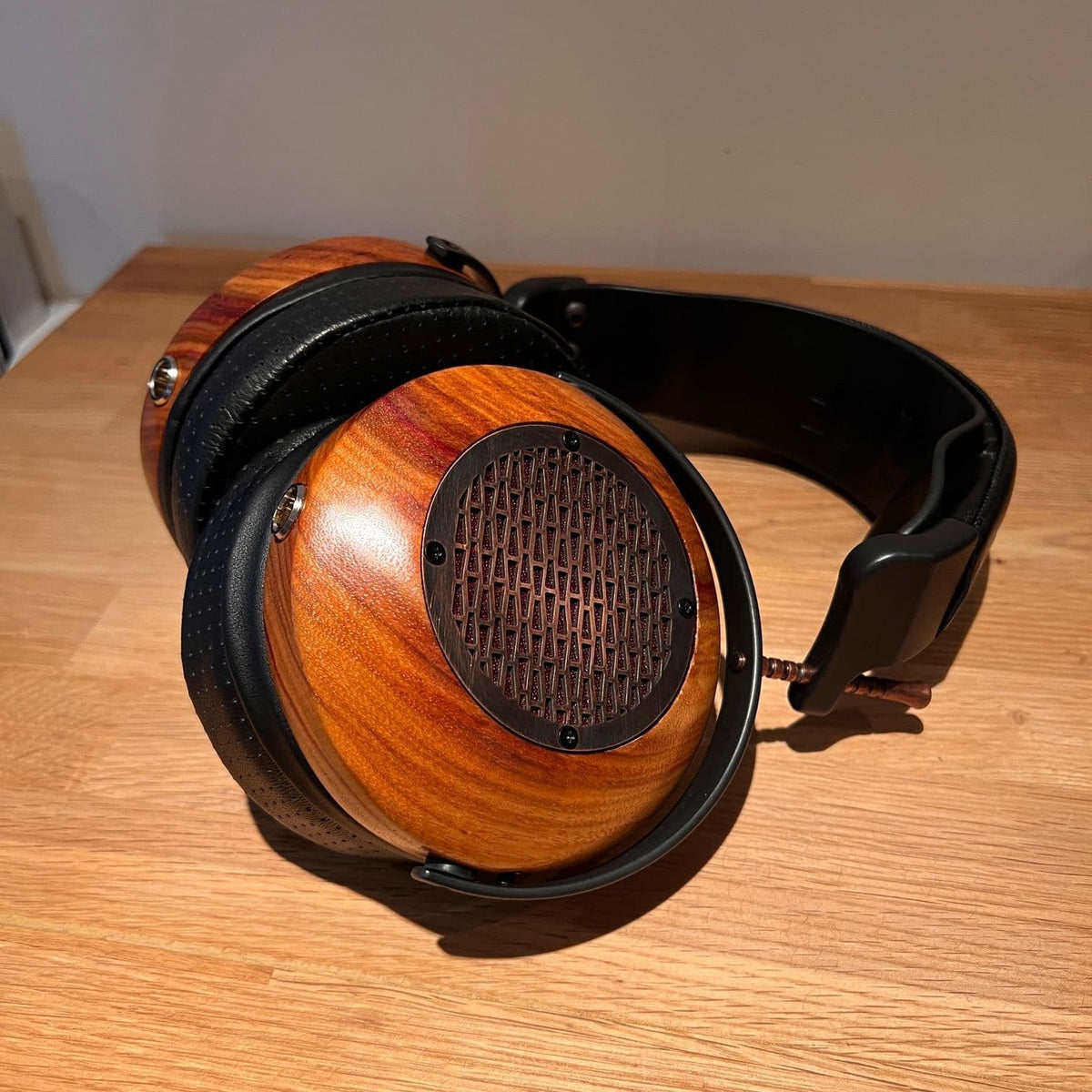 ZMF Aeolus Ltd - Canary Wood Open Back Headphones