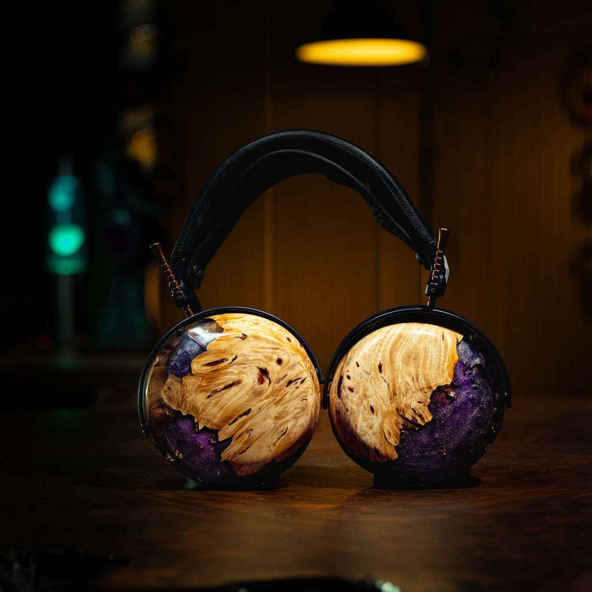 ZMF Atrium Closed Headphones - Stabilised Wood | Audio Emotion