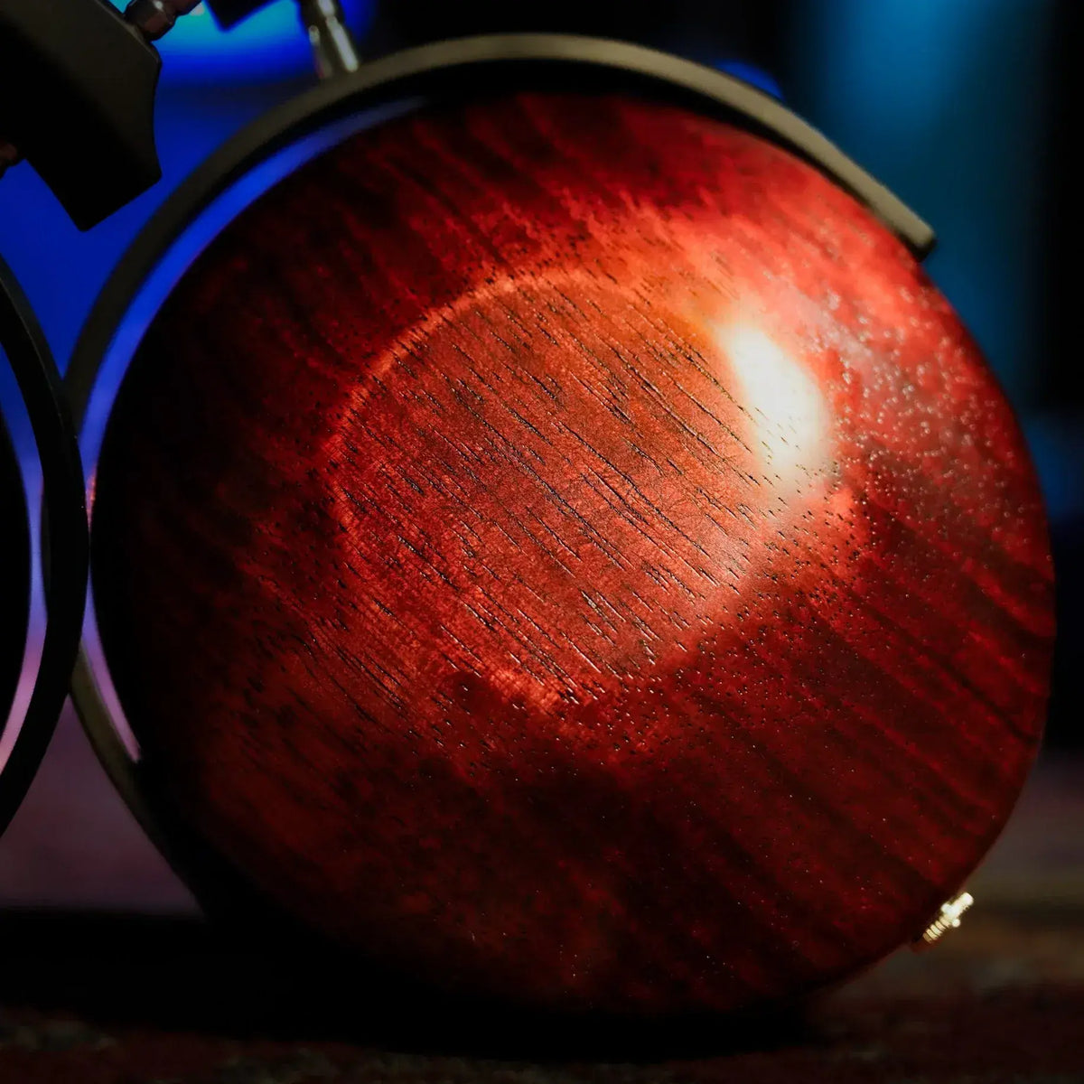 ZMF Bokeh Closed Headphones - Nersesian Rarfy